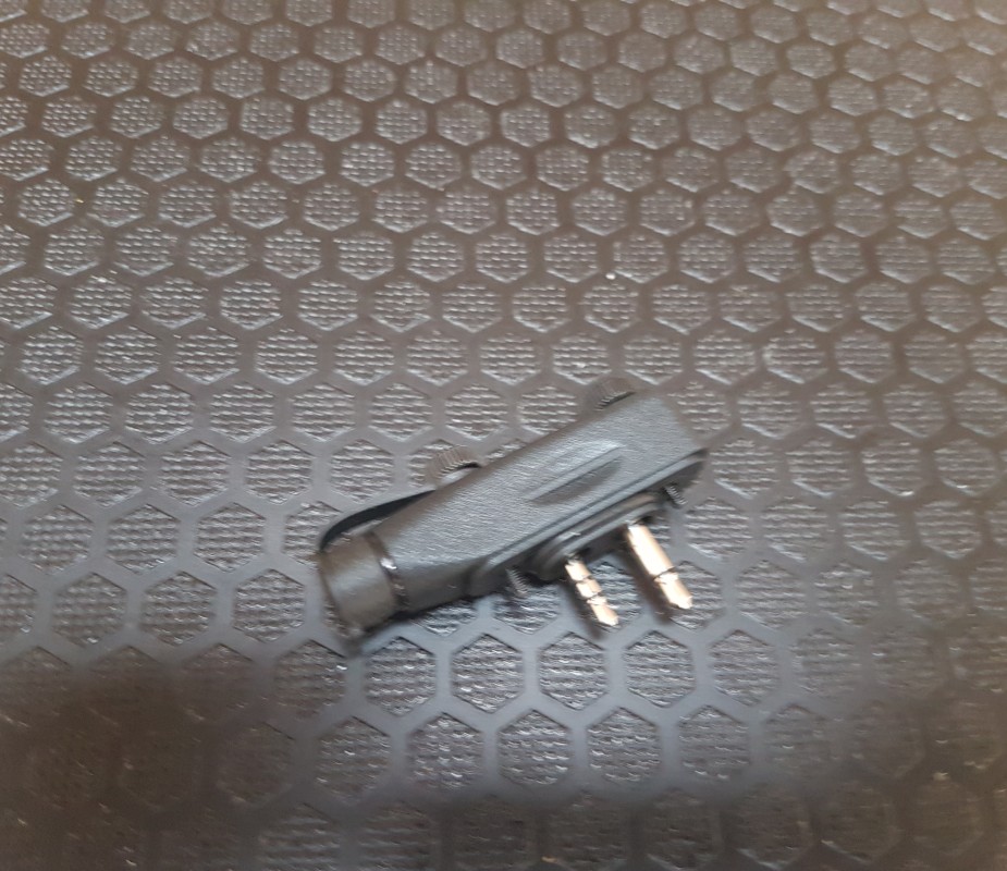 Radio to Earpiece lead