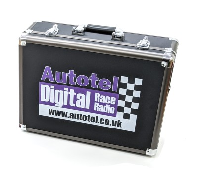 Système d'autoradio complet Race 600